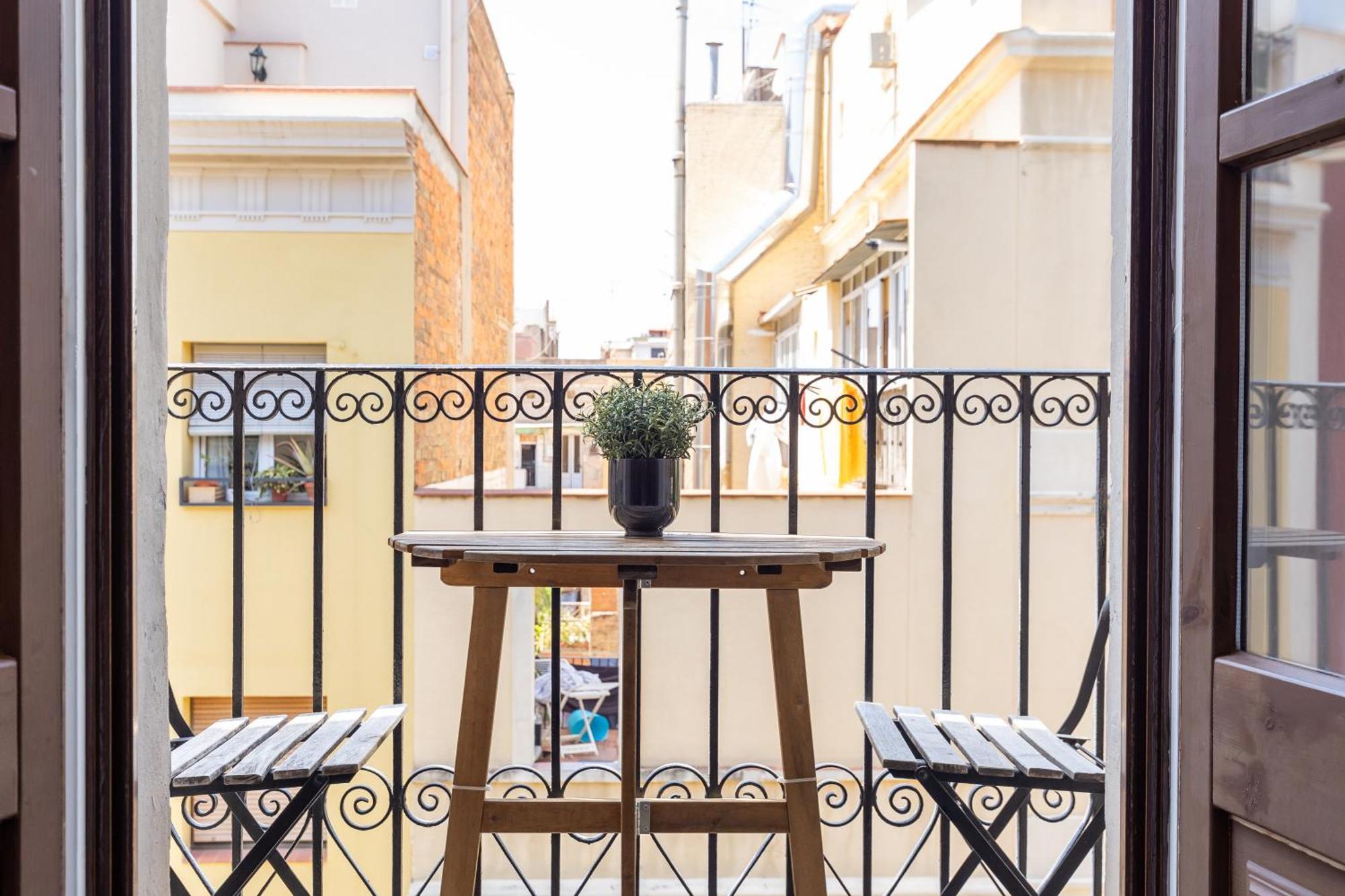 Deco Apartments Barcelona-Sants Luaran gambar